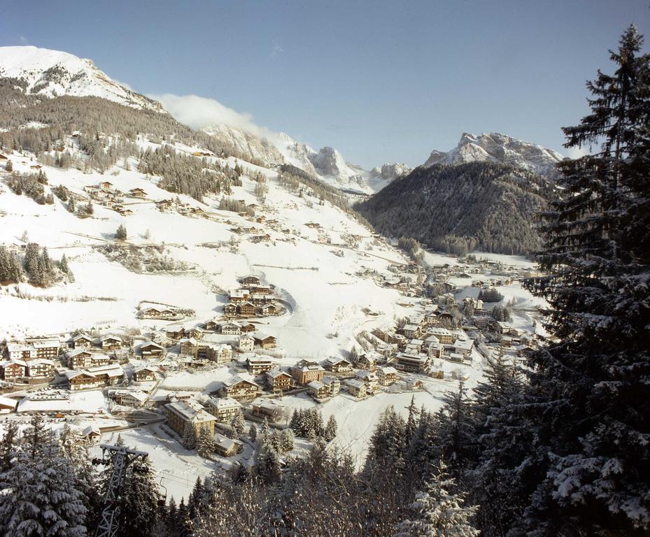 Garni Le Chalet Santa Cristina Val Gardena Exterior photo
